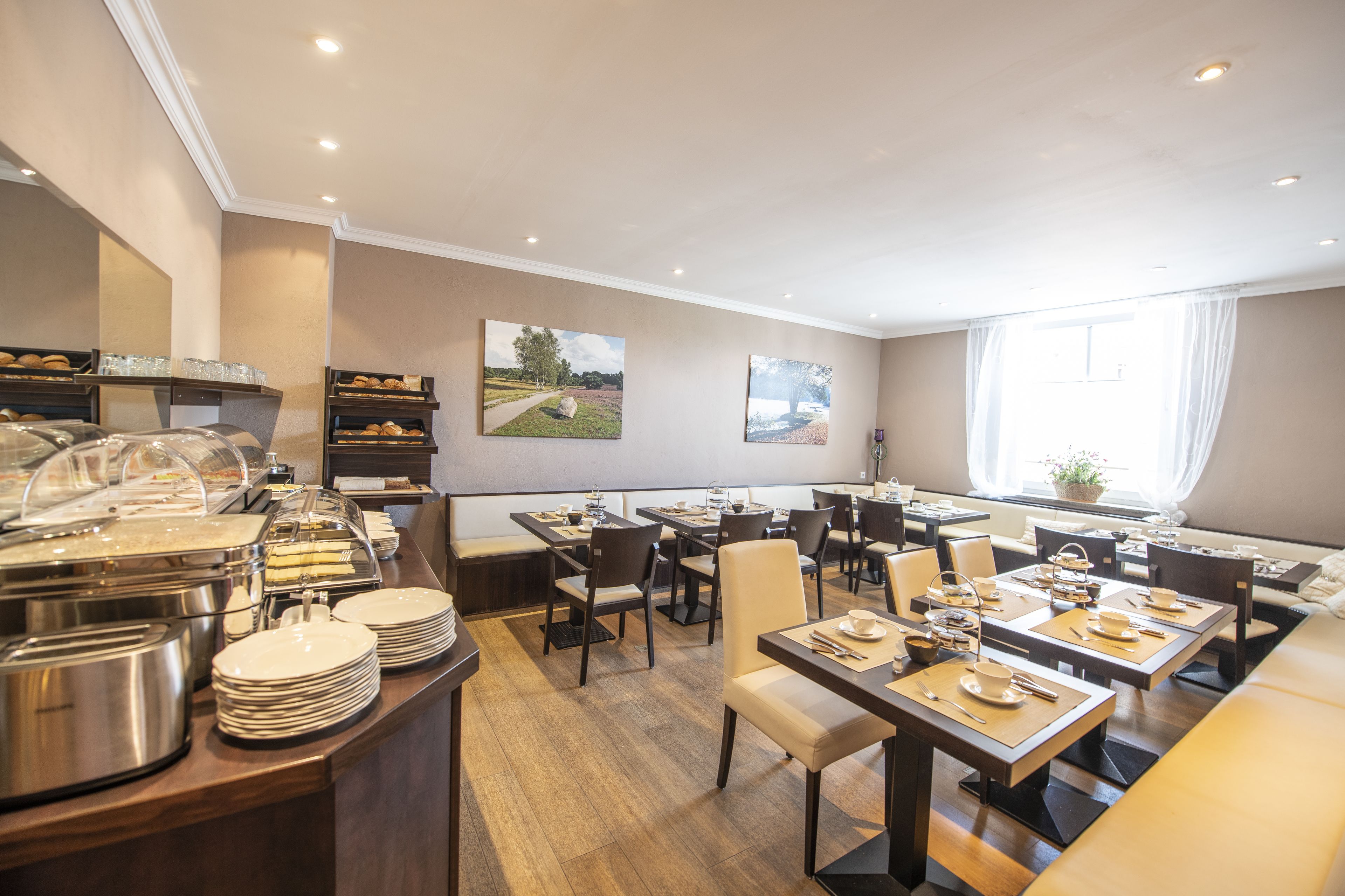 daily buffet breakfast (eur 18 per person)