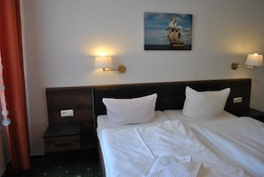 Room - Strand-Hotel Lobbe (Mönchgut-Granitz)