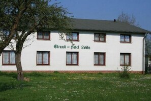 Exterior - Strand-Hotel Lobbe (Mönchgut-Granitz)
