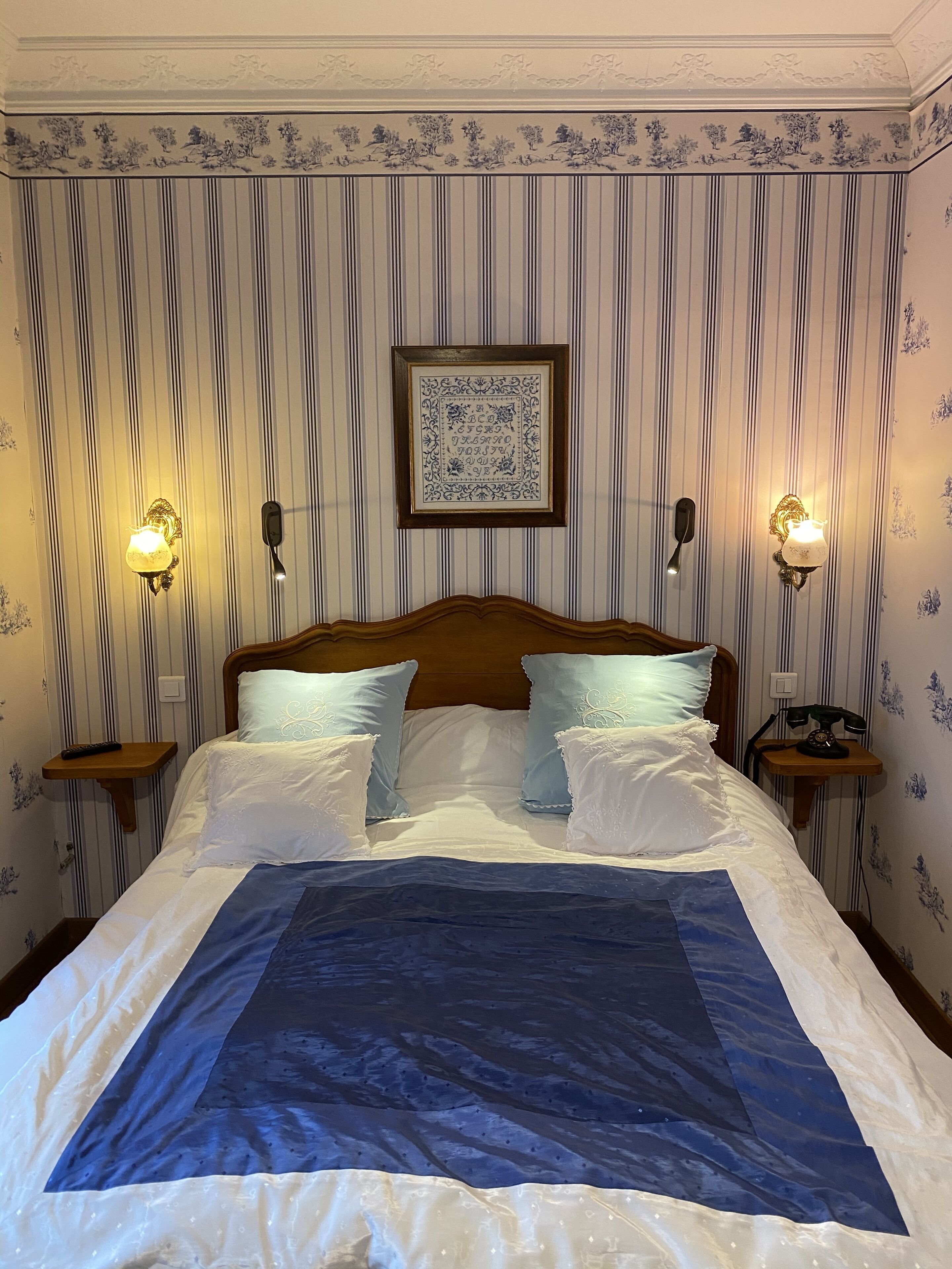 standard double room (shower) | premium bedding, in-room safe, individually decorated