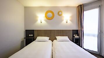 Standard Twin Room | Premium bedding, desk, soundproofing, iron/ironing board