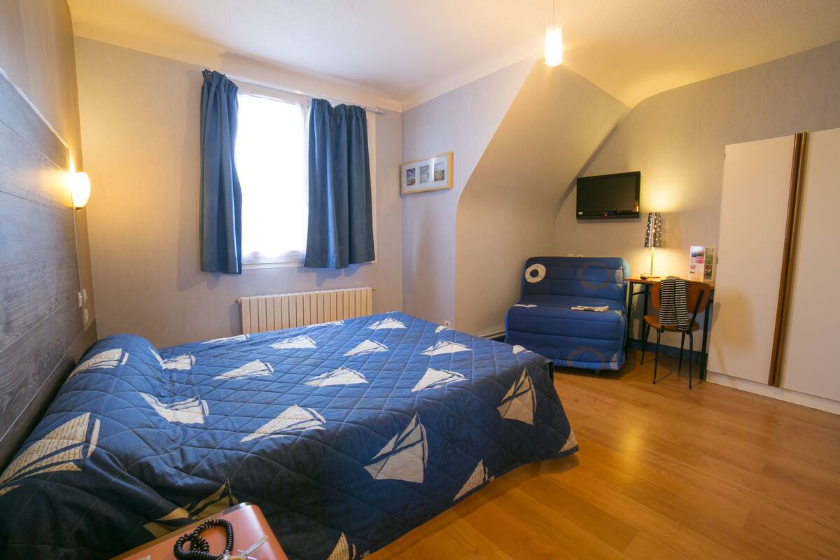 Triple Room | Free WiFi, wheelchair access