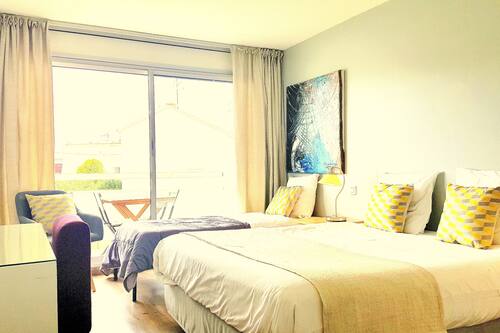 Comfort Triple Room, Terrace | Premium bedding, minibar, desk, soundproofing