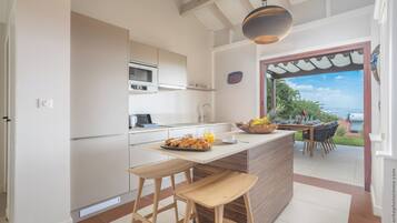 Fridge, dishwasher, espresso maker, highchair