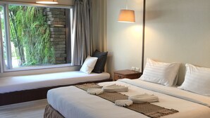 Rom – deluxe, 1 kingsize-seng med sovesofa | Ekstrasenger (mot et tillegg) og wi-fi (inkludert)