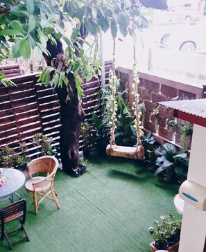 Outdoor dining - 3b Boutique Bed & Breakfast (CHIANG MAI)