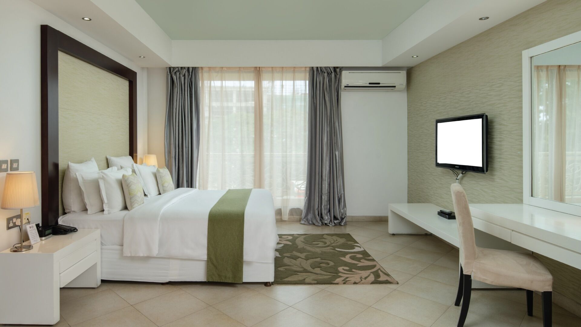 suite | premium bedding, pillow-top beds, minibar, in-room safe