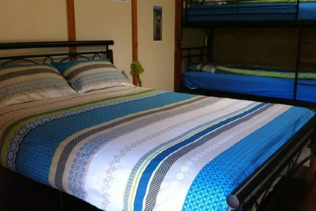 Individually decorated, free WiFi, bed sheets