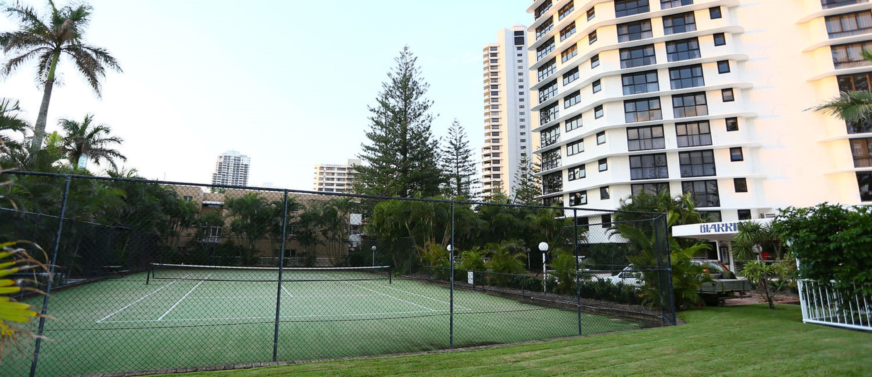 Biarritz Apartments — image 26