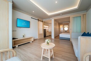 Modern Family 2 Bedroom Suite | Living area | LCD TV - Khum Phucome Hotel Chiang Mai (Chiang Mai)