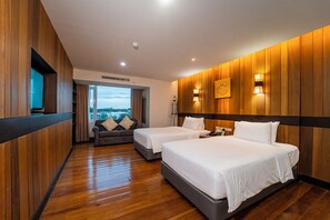 Junior Suite, 1 King Bed | 1 bedroom, free WiFi, bed sheets, wheelchair access - Khum Phucome Hotel Chiang Mai (Chiang Mai)