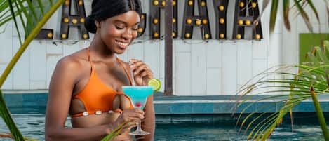 Indoor pool, outdoor pool