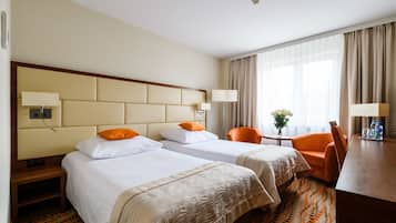 1 habitación, ropa de cama de alta calidad y escritorio