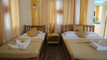 Rum (Grande) | Individuell inredning, unika möbler och mörkläggningsgardiner