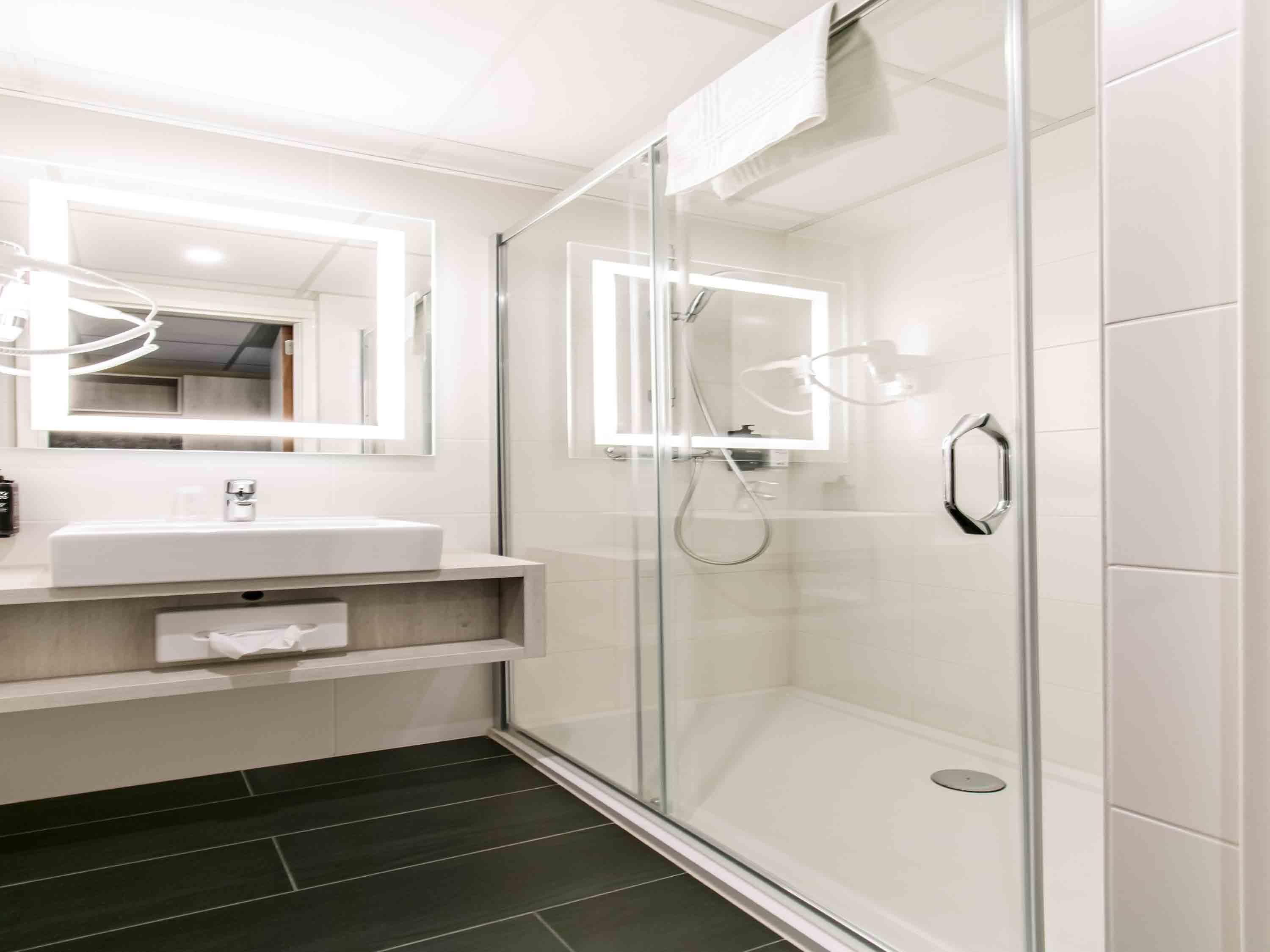 family room, balcony | in-room safe, desk, laptop workspace, blackout curtains