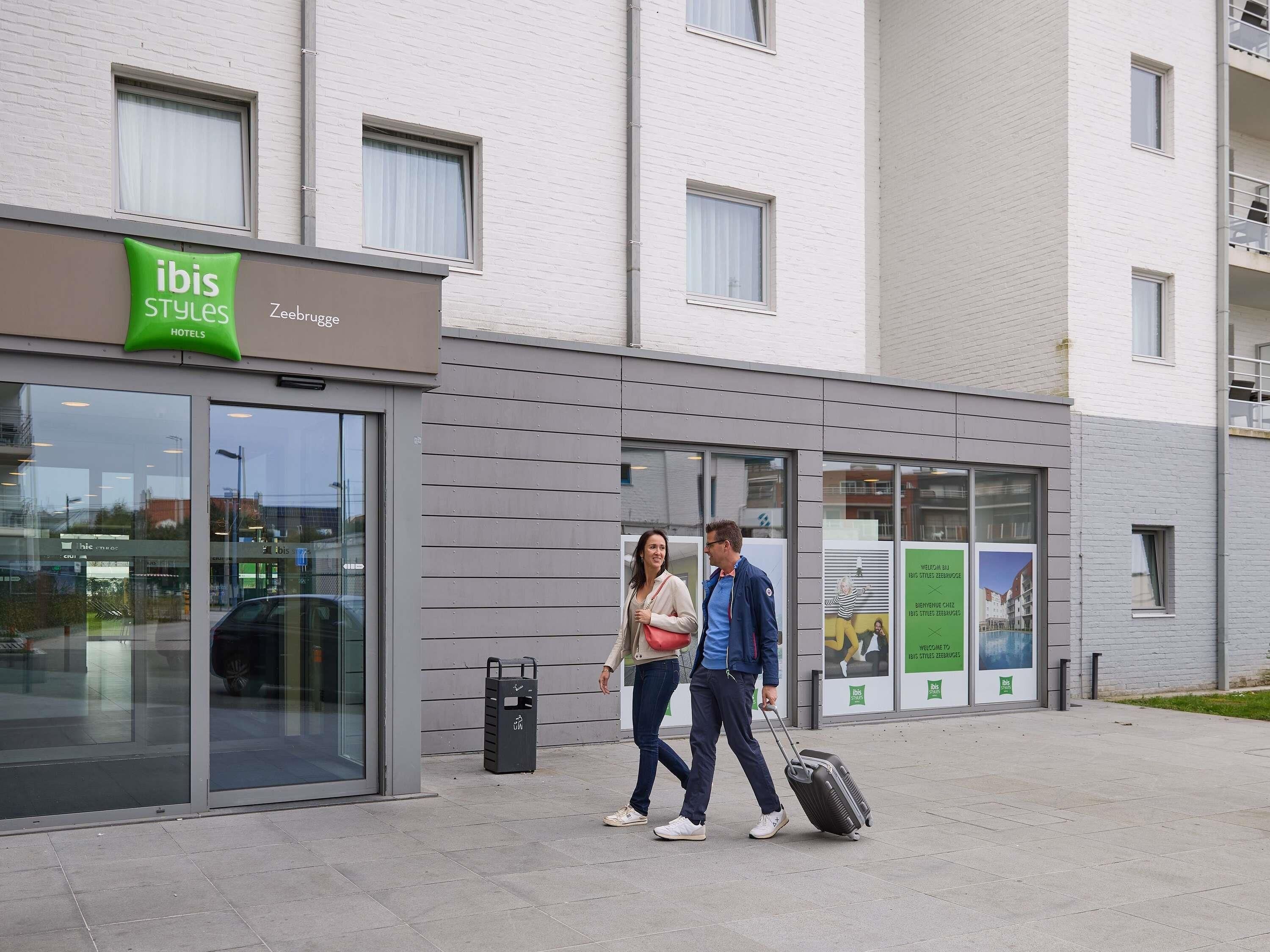 المنشأة من الخارج