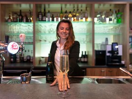 Bar (en la propiedad)