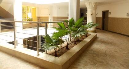 Thornberry Savannah Suite Hotel