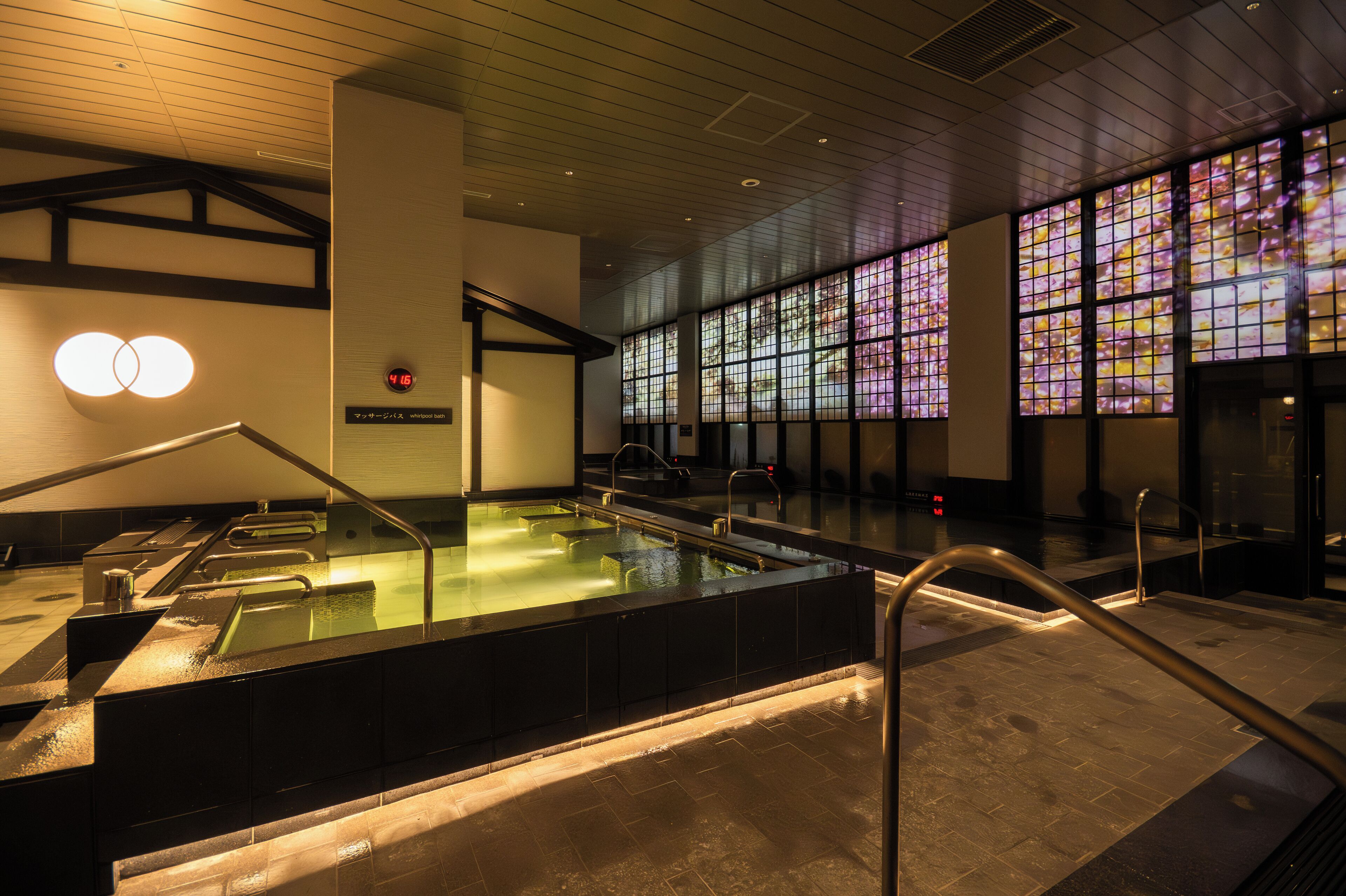 桑拿、热水浴缸、温泉/矿泉、身体护理、面部护理、按摩/护理室