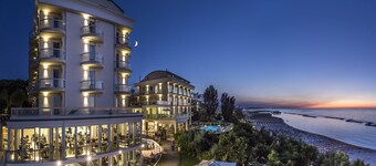 Hotel Sans Souci