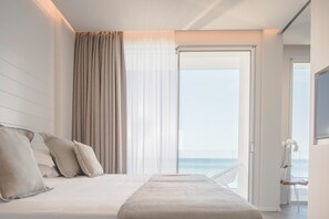 Deluxe Suite, Multiple Beds, Sea View (Oriente)