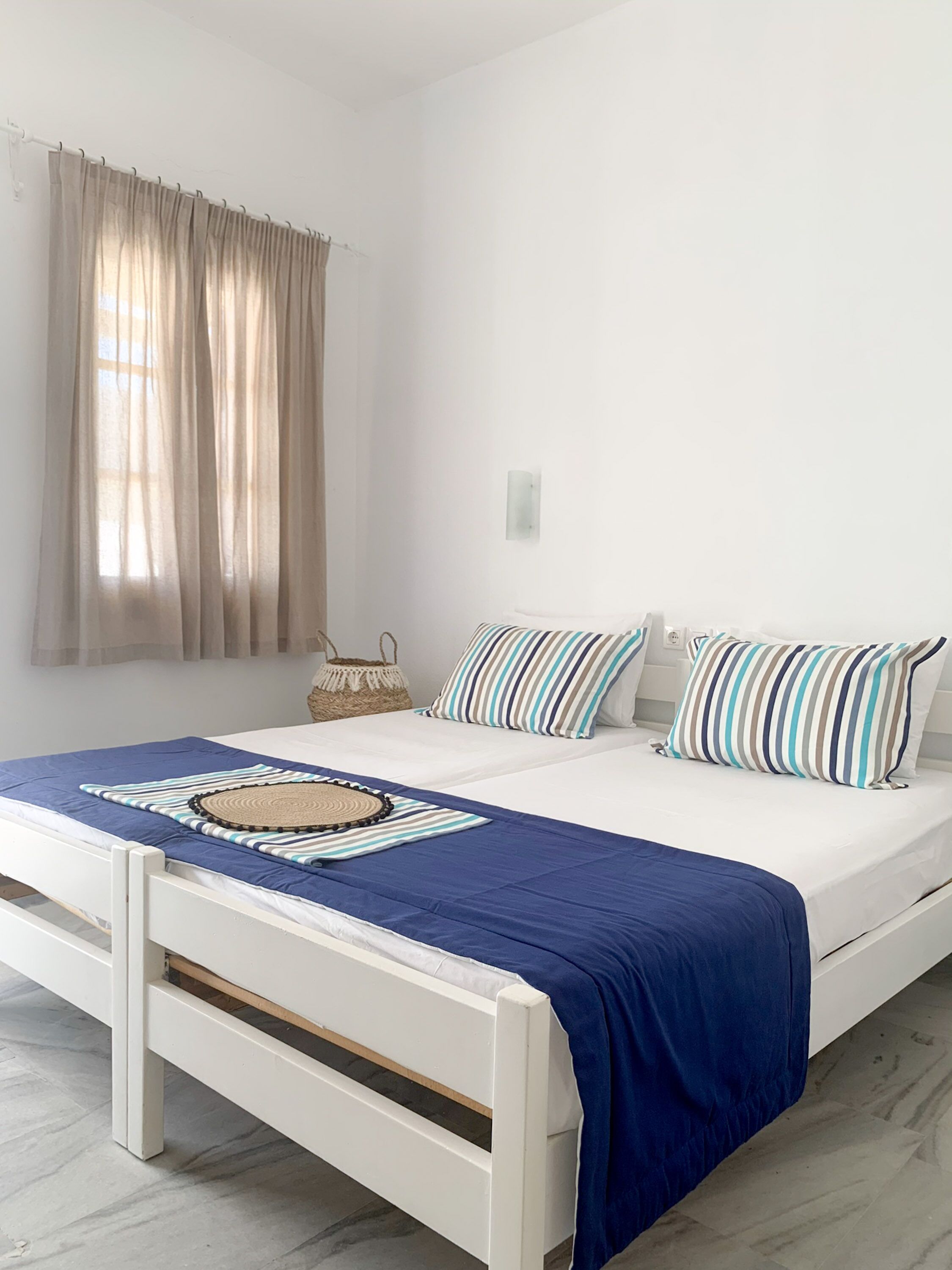 standard room, partial sea view | free wifi