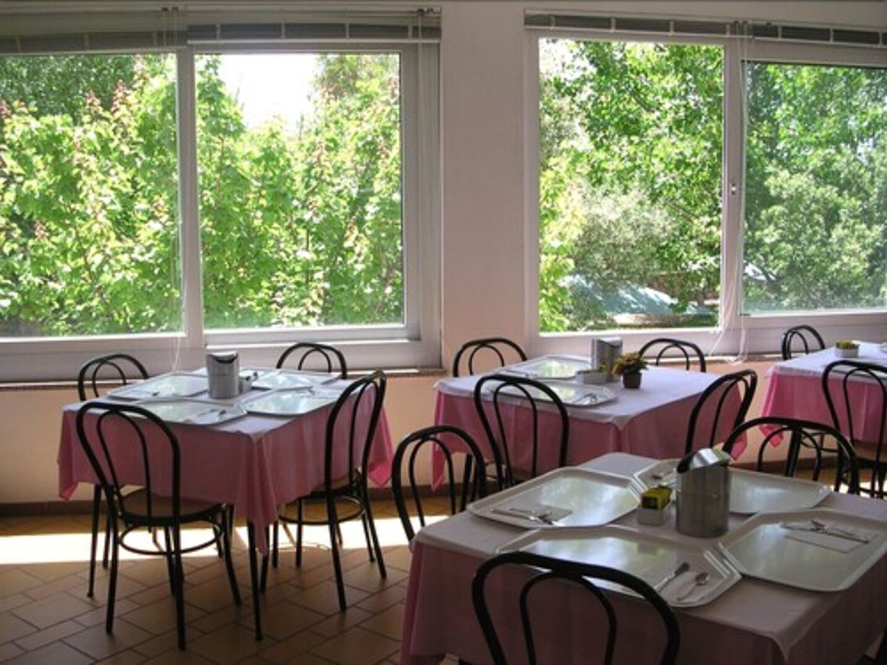 daily buffet breakfast (eur 10 per person)