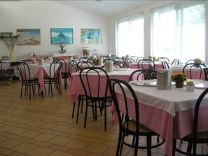 Daily buffet breakfast (EUR 10 per person)