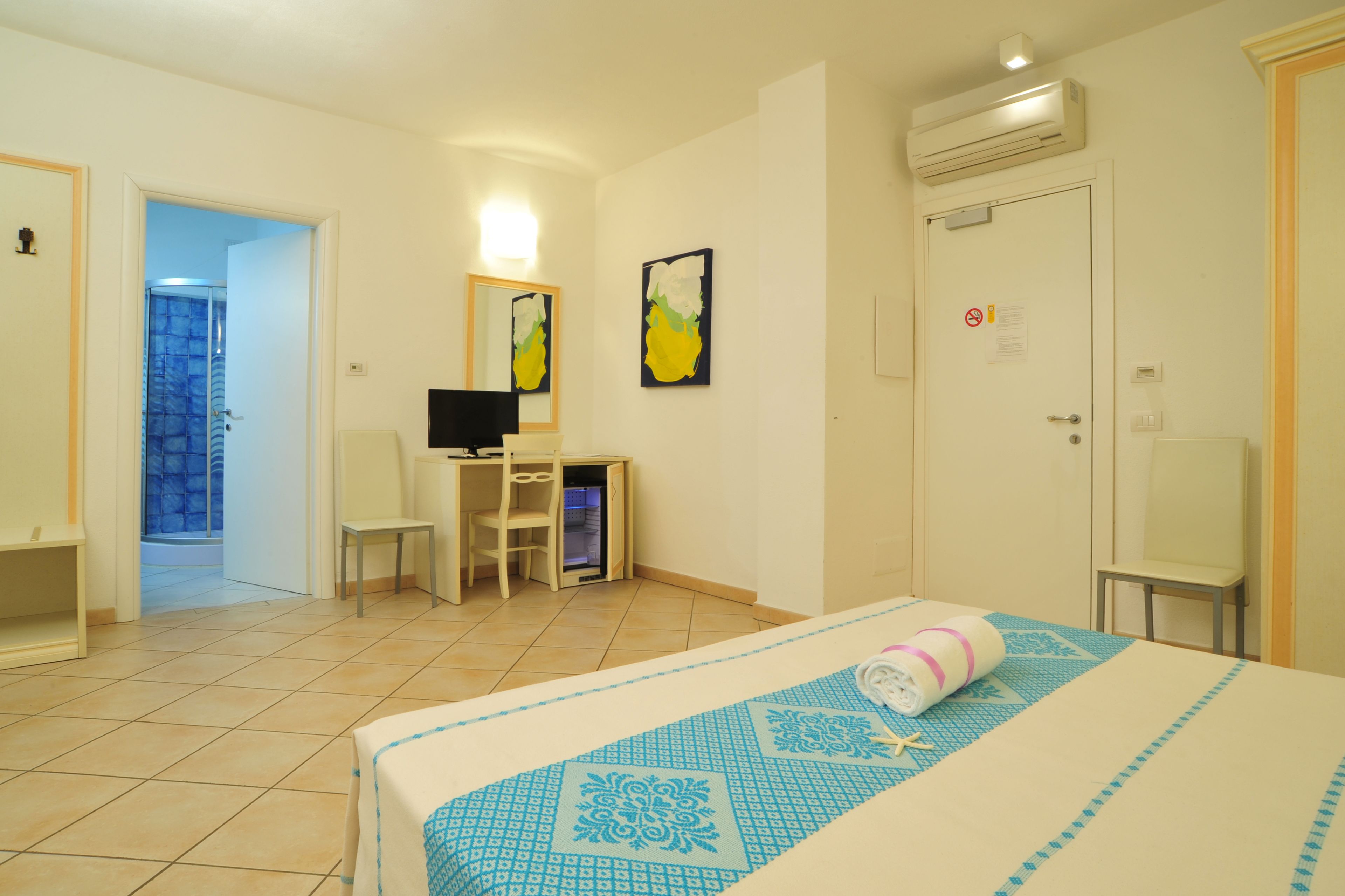 double or twin room | minibar, in-room safe, desk, blackout curtains