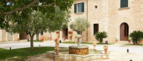 Majoituspaikan sisäänkäynti