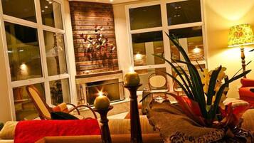 TV LCD 42 polegadas com canais a cabo, TV