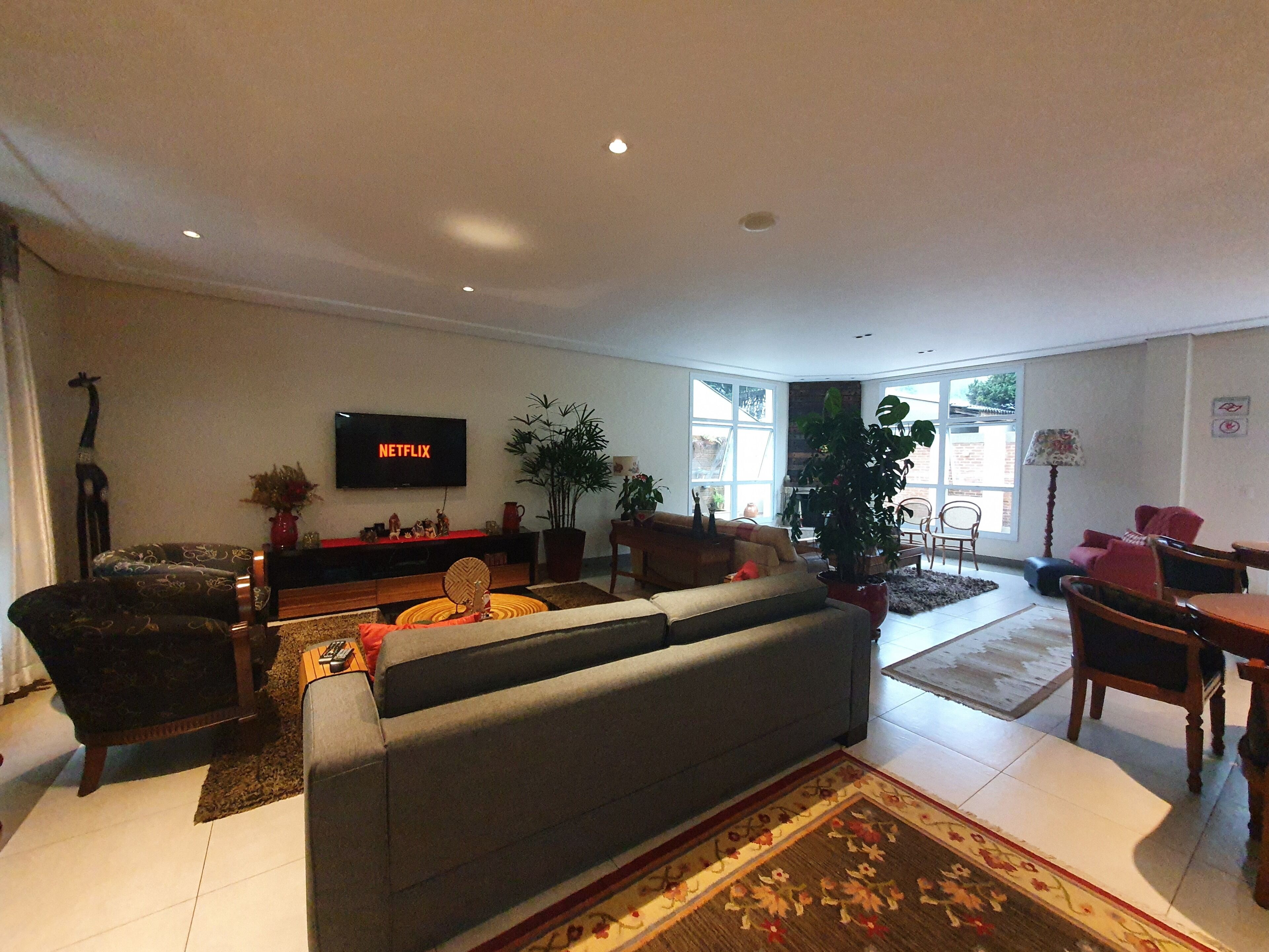 Foto - Pousada Annecy - CAPIVARI Fácil acesso ao centrinho e Baden Bar