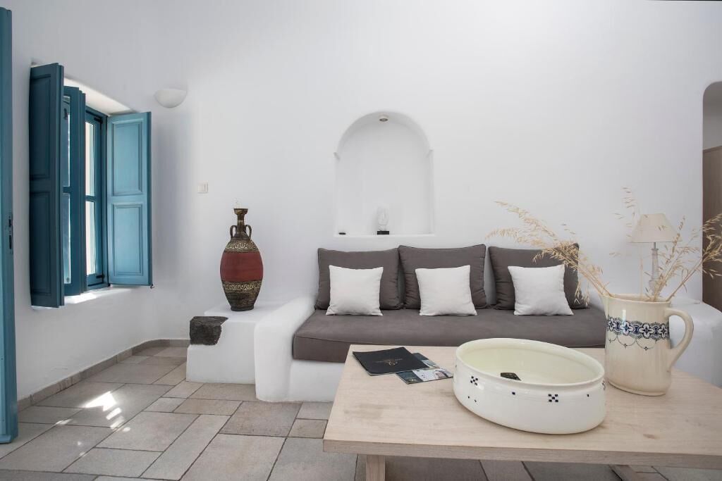 luxury studio suite | egyptian cotton sheets, premium bedding, memory-foam beds, minibar