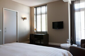 In-room safe, free WiFi, bed sheets - Fletcher Hotel - Restaurant Duinzicht (Ouddorp)