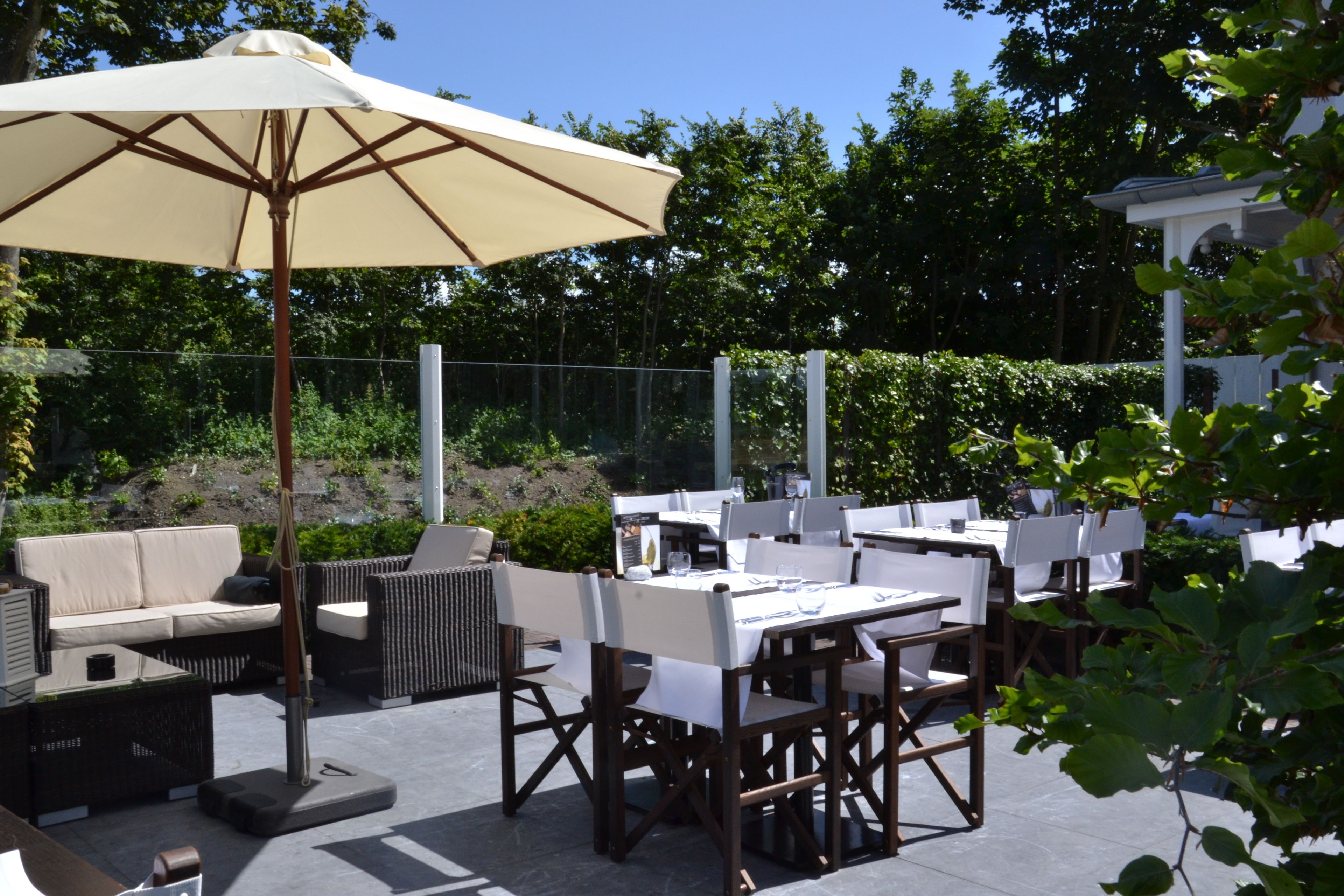 2 Restaurants, Frühstück, Mittagessen, Abendessen, internationale Küche