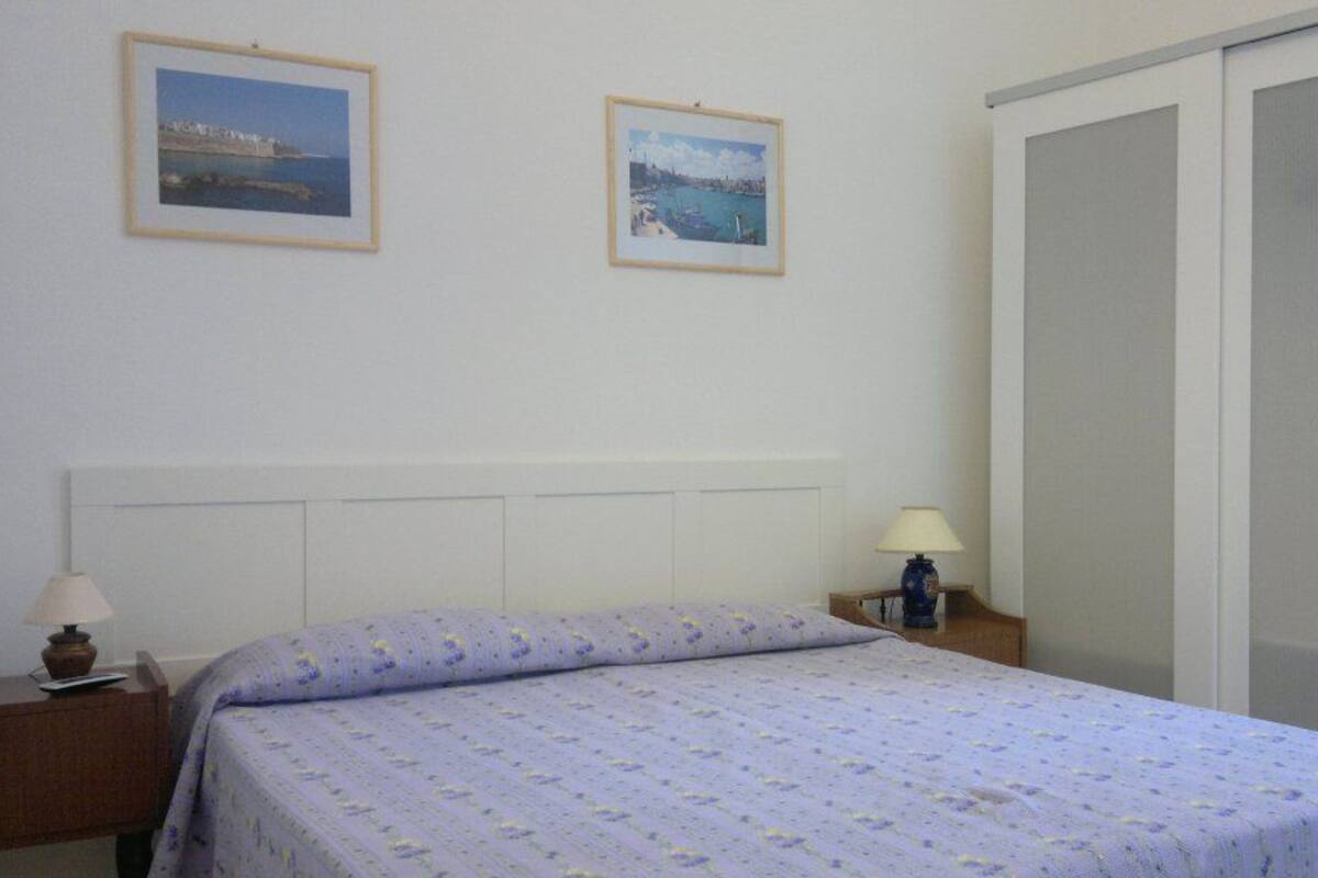 Standard Double Room, Private Bathroom | Free WiFi, bed sheets