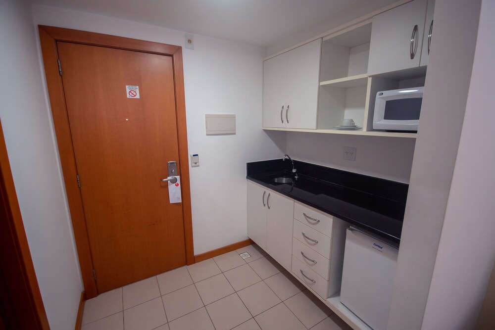 Iguatemi Business Flat by null