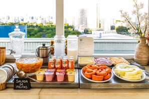 Daily full breakfast for a fee - Salvador Business by Avectur (Salvador)
