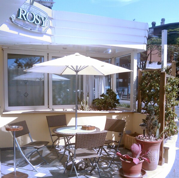 Property grounds - Hotel Ristorante Locanda Rosy - B&B (Cattolica)