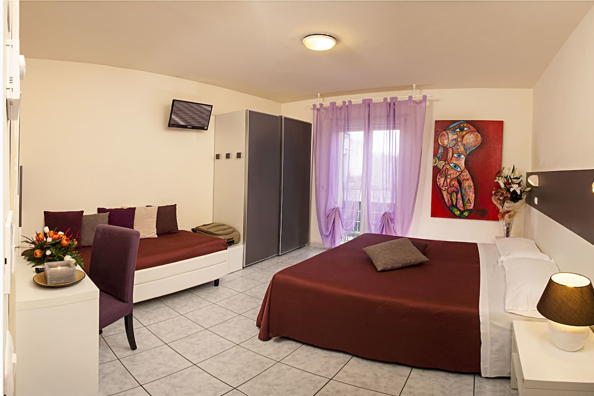 Dreibettzimmer