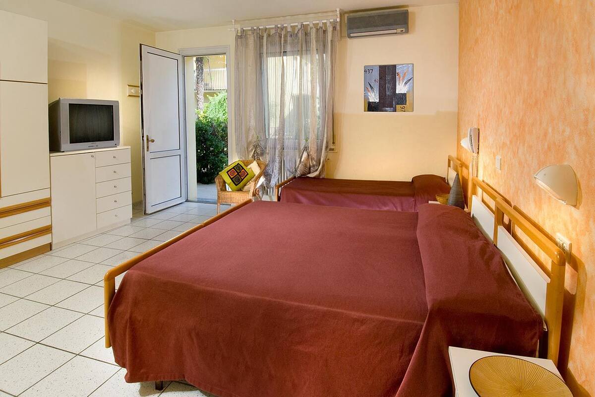1 Schlafzimmer, Bettwäsche aus ägyptischer Baumwolle, Zimmersafe