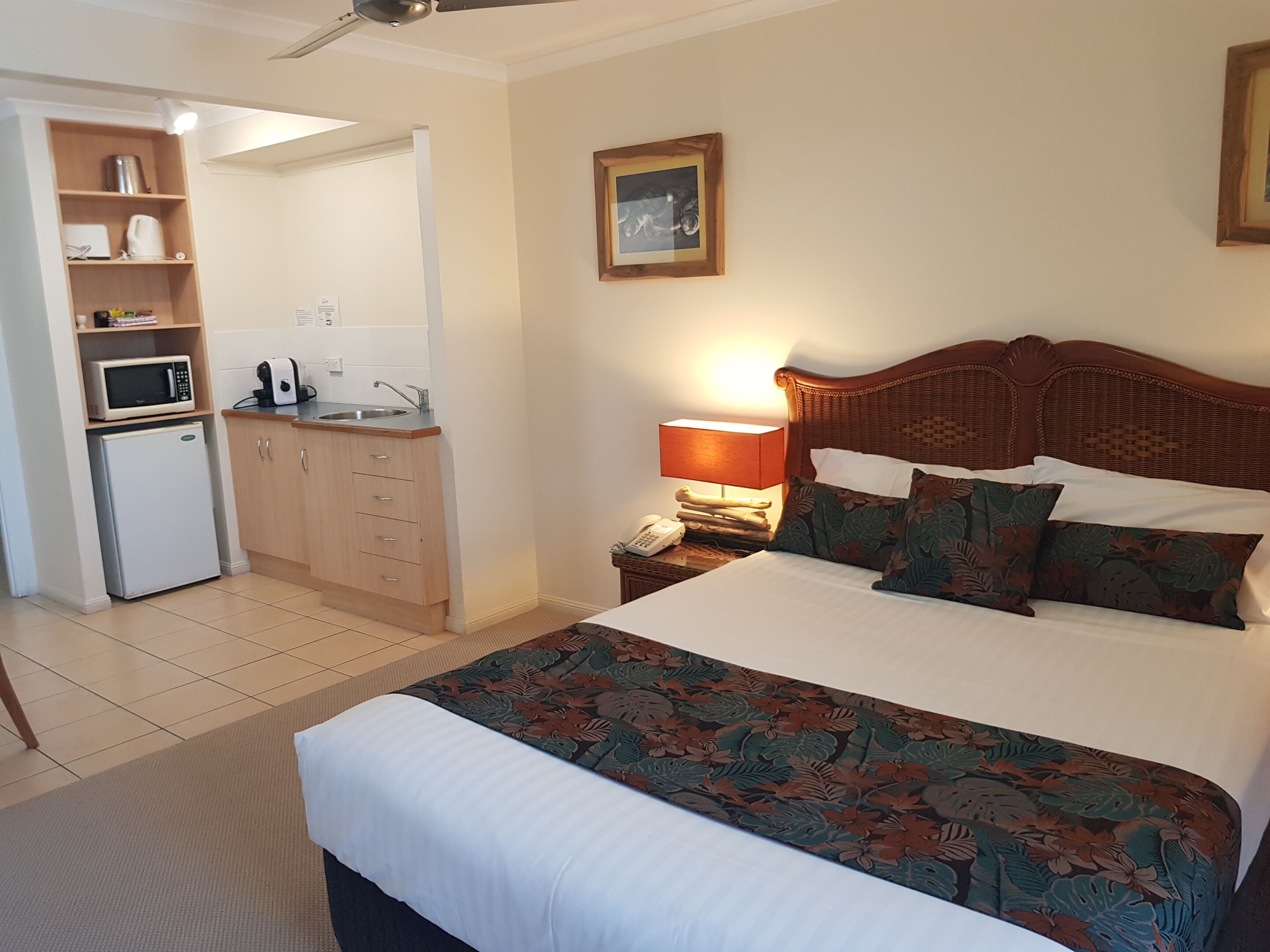 premium studio, 1 queen bed, beach view | pillow-top beds, individually decorated, individually furnished, desk