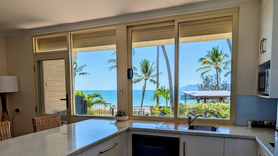 Rose Bay Resort