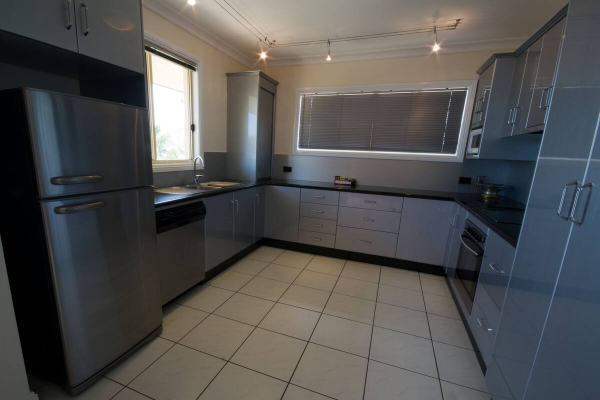 premium penthouse, 2 bedrooms, beach view | private kitchen | fridge, microwave, coffee/tea maker, electric kettle