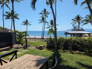 Leilighet – premier, 2 soverom, strandutsikt | Terrasse/patio