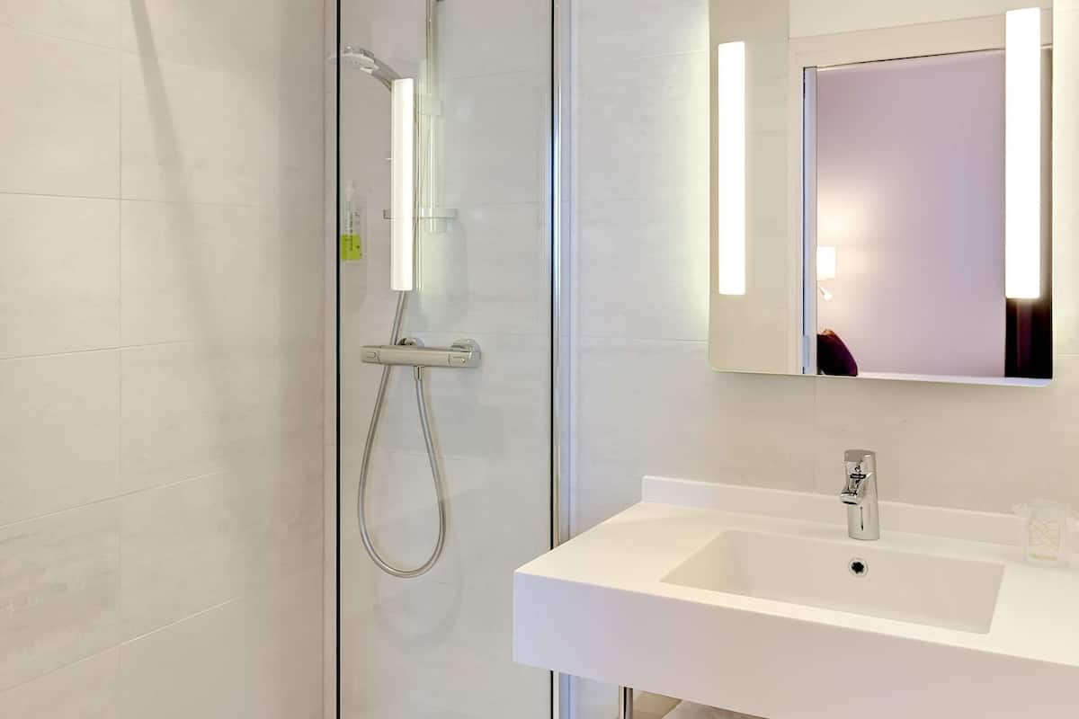 free toiletries, hair dryer, towels