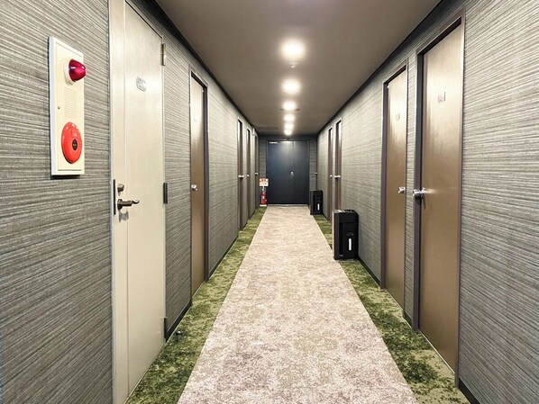 Hallway - HOTEL LiVEMAX Chofu-Ekimae (Chofu)