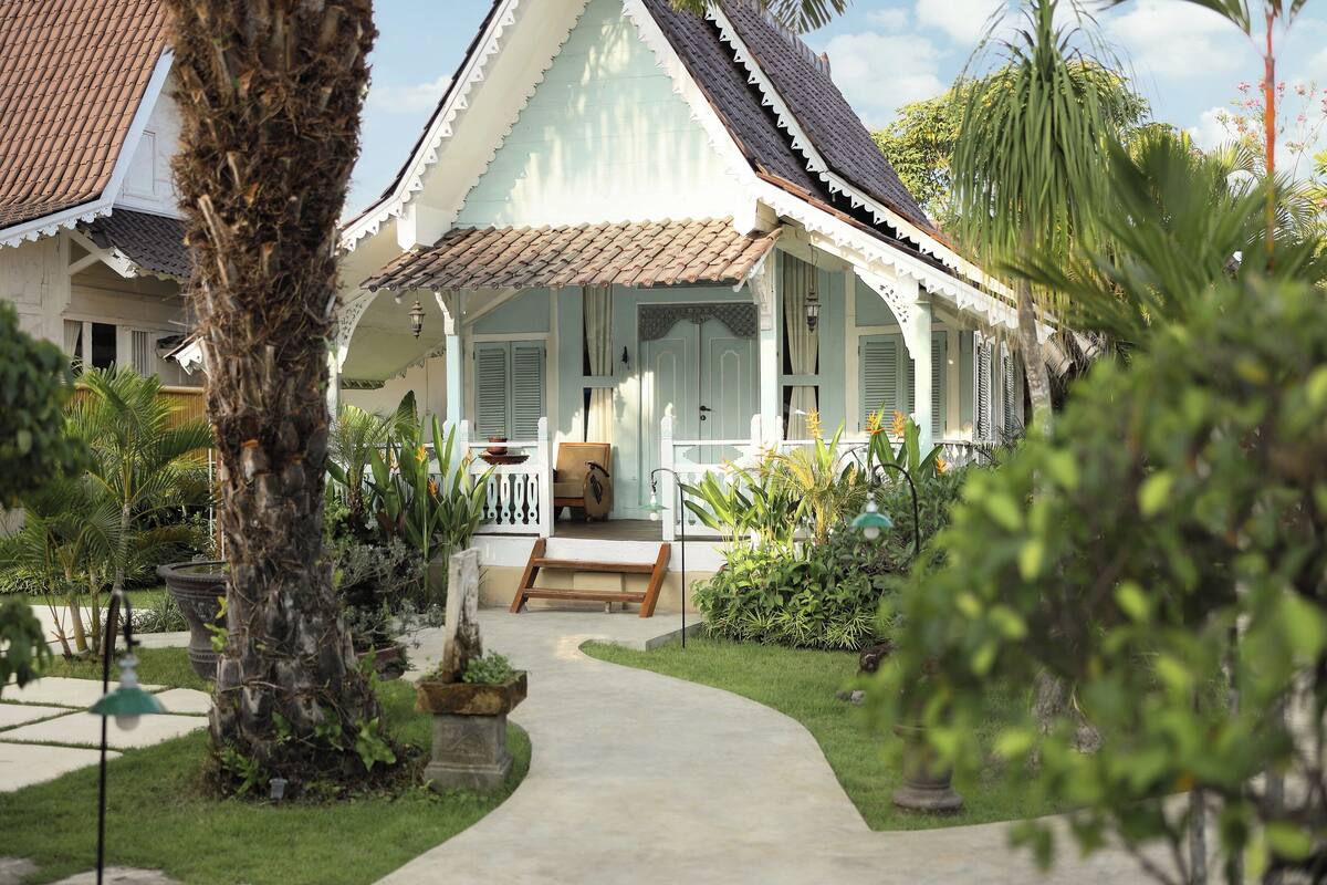 One-Bedroom Cottage Suite | Hageutsikt
