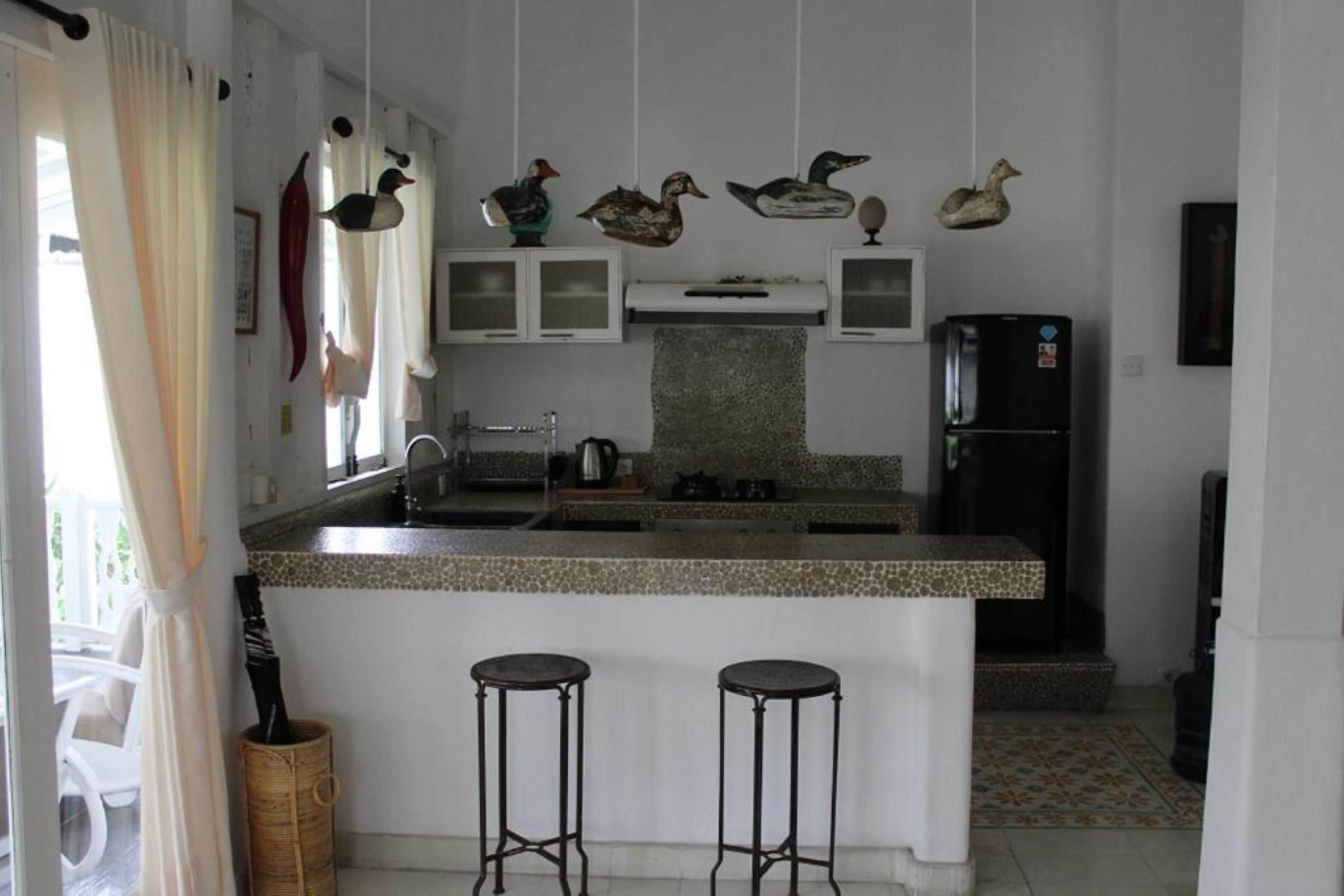 coffee/tea maker, electric kettle