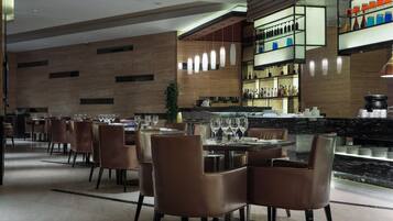 Desayuno buffet diario (CNY 128 por persona)